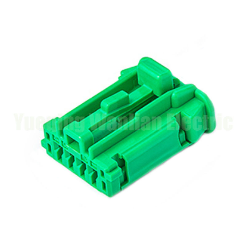 4 Pin 98817-1045 0988171045 Conector de arnês de automóvel Peças de habitação Matrícula de automóvel Portão de luz Luz traseira