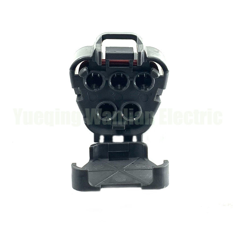 5 Pin MG641521-4 Auto bomba de óleo de gasolina montagem Plug Conector à prova d'água feminino