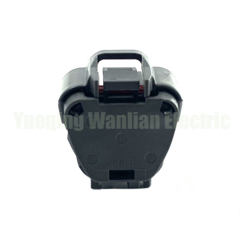 5 Pin MG641521-4 Auto bomba de óleo de gasolina montagem Plug Conector à prova d'água feminino