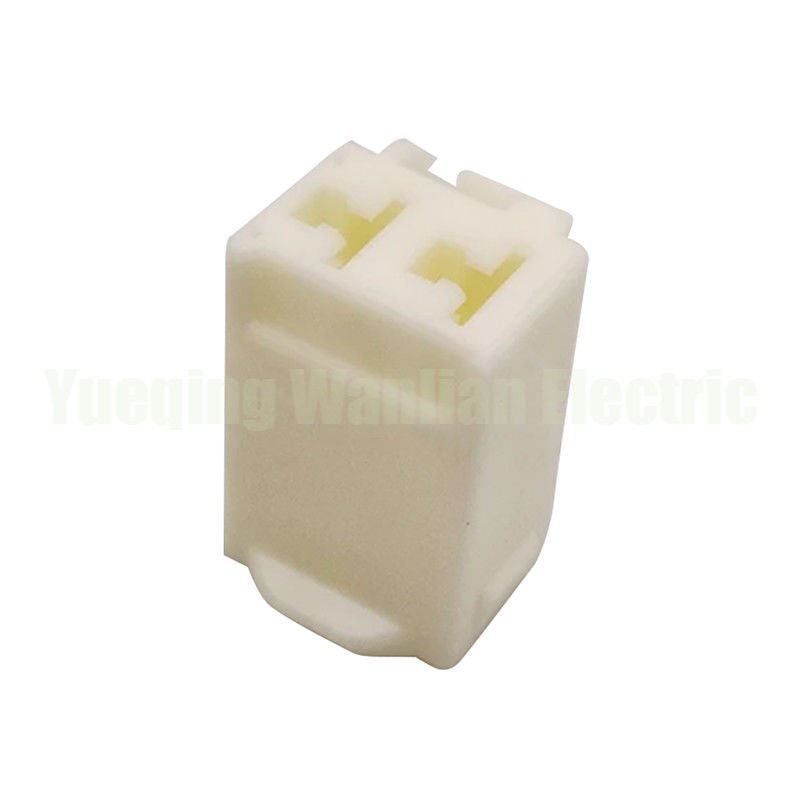 2 Pin 7283-3020 MG652500 Conector de automóvel feminina