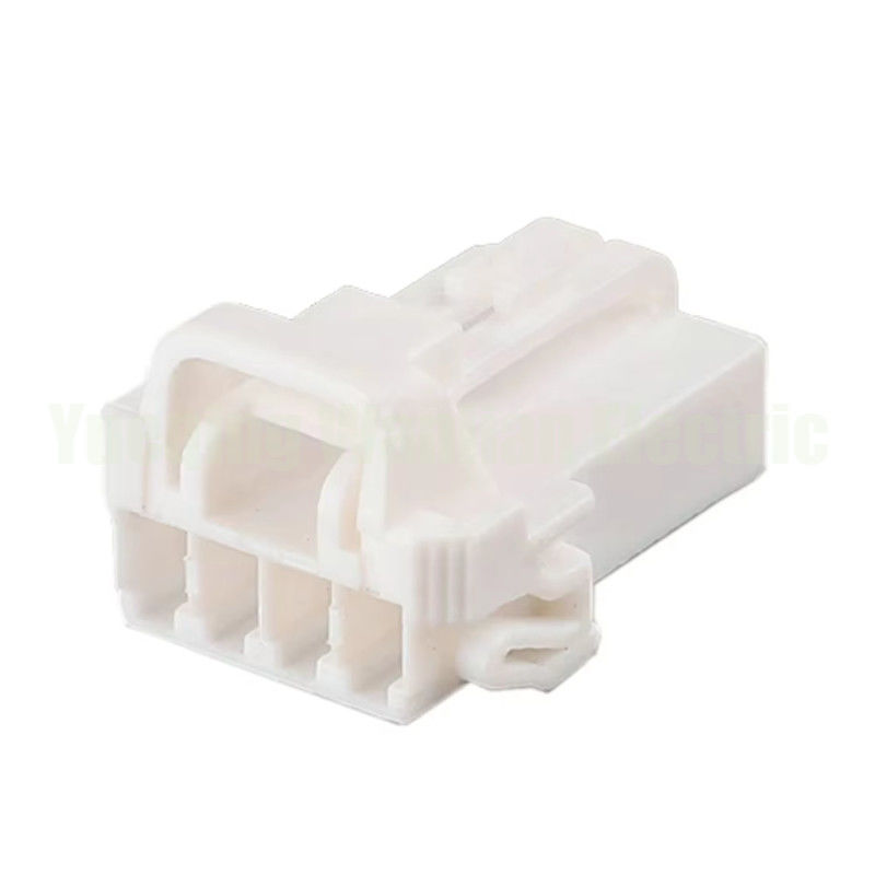 4 Pin MG611275 PH855-04010 Automóvel Fêmea Docking Armadilha de arame sem vedação Socket AC Assembléia