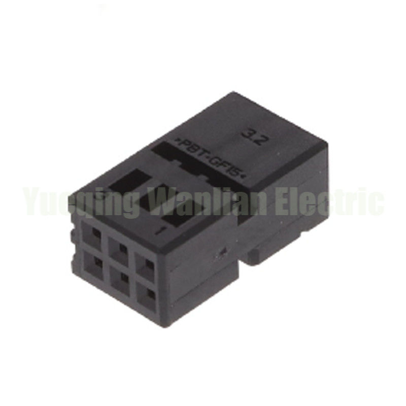 6 Pin 1-1534121-5 1534120-1 Alarme de pressão do pneu de carro Conector de arnês de fio para porta de volta