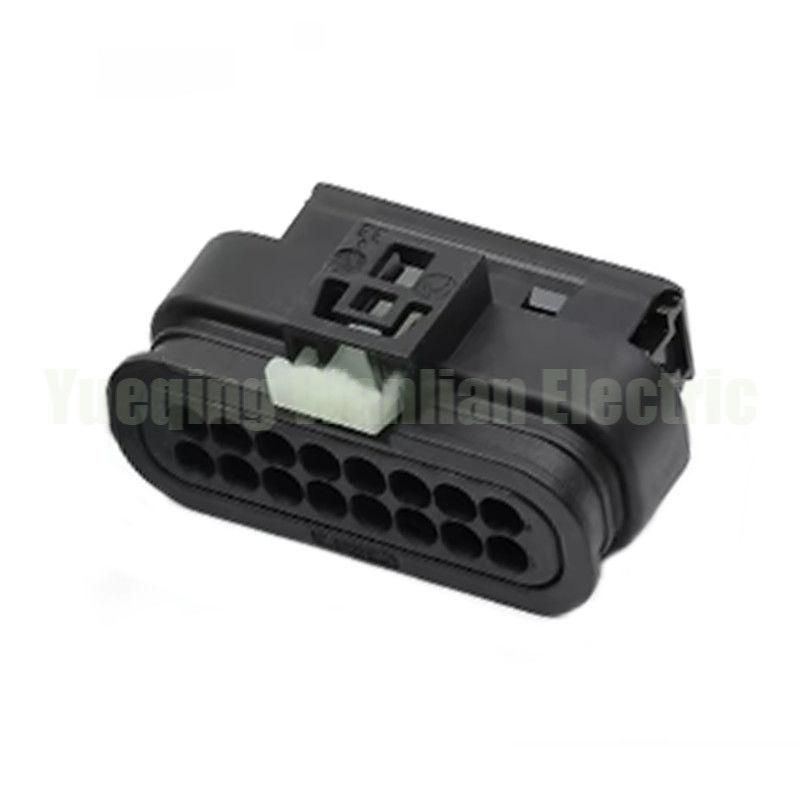 16 Pin 805-587-541 Car Reversing Radar Camera Plug Car ACC Socket Elétrico